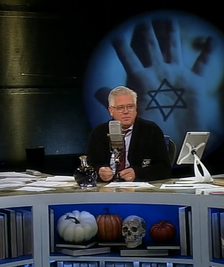 Glenn Beck with the Stabile Pro Pivoting Steel iPad Stand